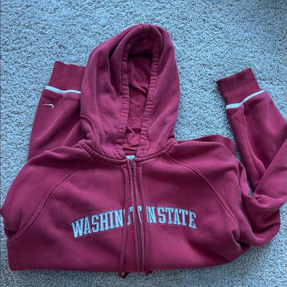 Nike WSU hoodie